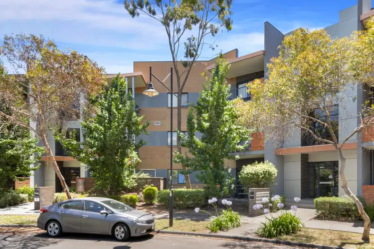 44 Quarry Circuit, Coburg VIC 3058