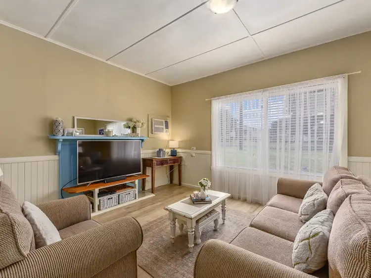 Third view of Homely house listing, 27 Riddoch Avenue, Mount Burr SA 5279