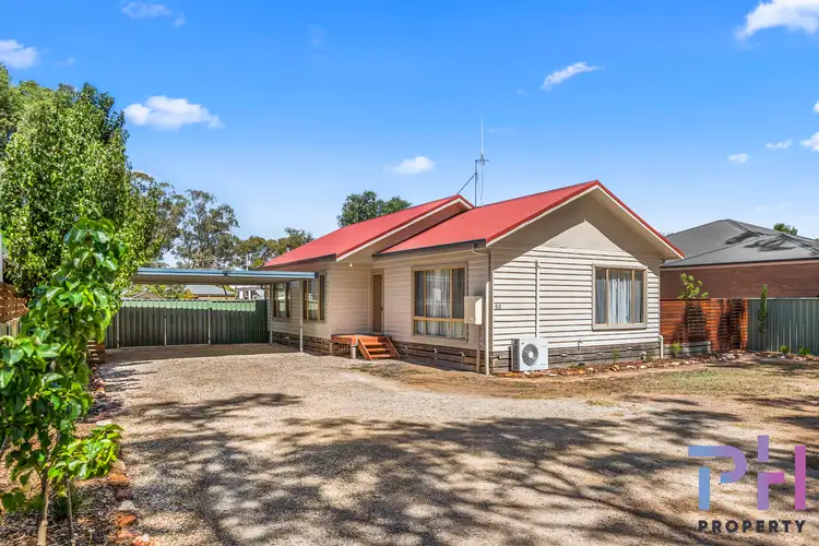 52 Cathcart Street, Marong VIC 3515