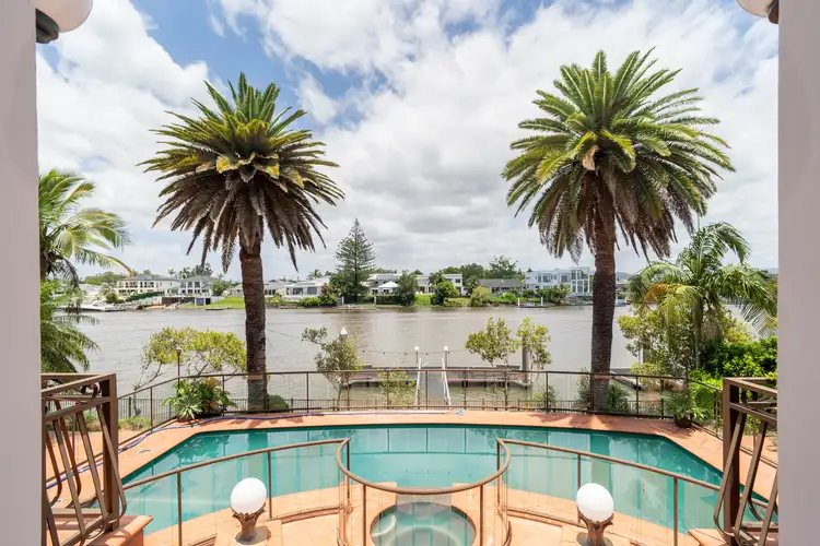 60 Cabana Boulevard, Benowa Waters QLD 4217