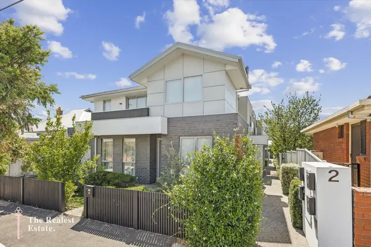 3/2 Loch Street, Coburg VIC 3058