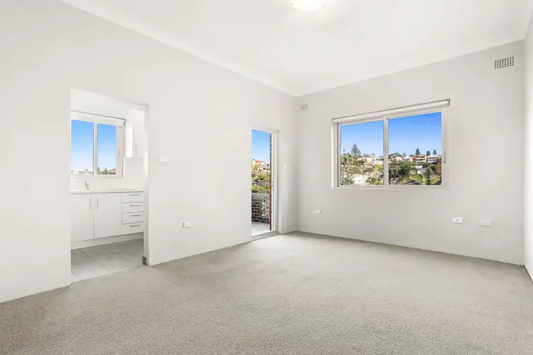 Main view of Homely unit listing, 1/10 Carlisle Street, Tamarama NSW 2026