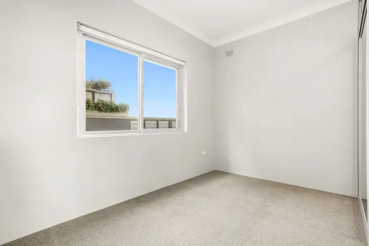 Fifth view of Homely unit listing, 1/10 Carlisle Street, Tamarama NSW 2026