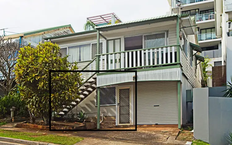 8 Boundary Street