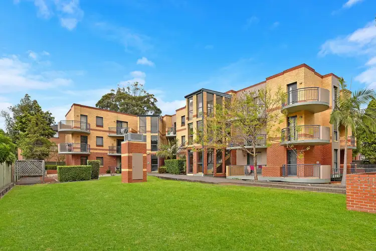 Main view of Homely unit listing, 10/56-62 Ninth Avenue, Campsie NSW 2194