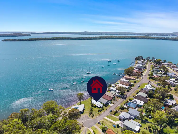 1 Sunshine Parade, Sunshine NSW 2264