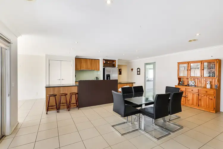 Sixth view of Homely house listing, 18 Coastal Court, Portland VIC 3305