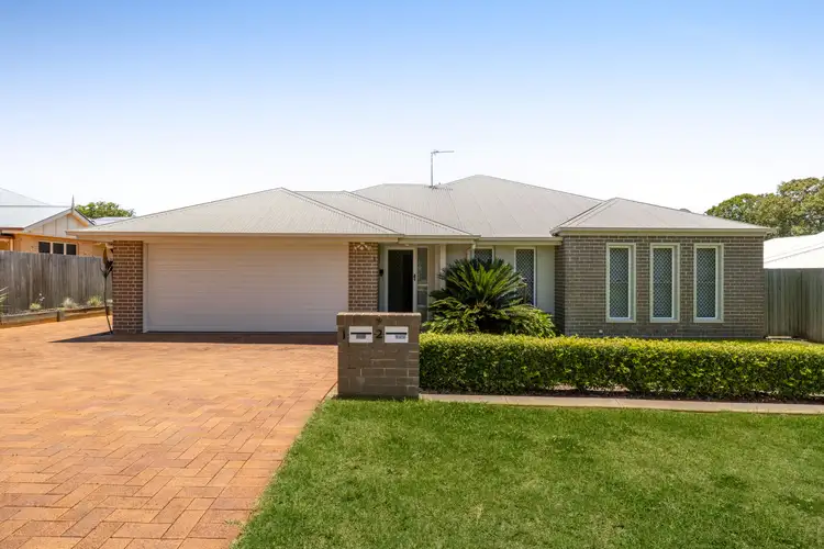 9 Collingwood Close