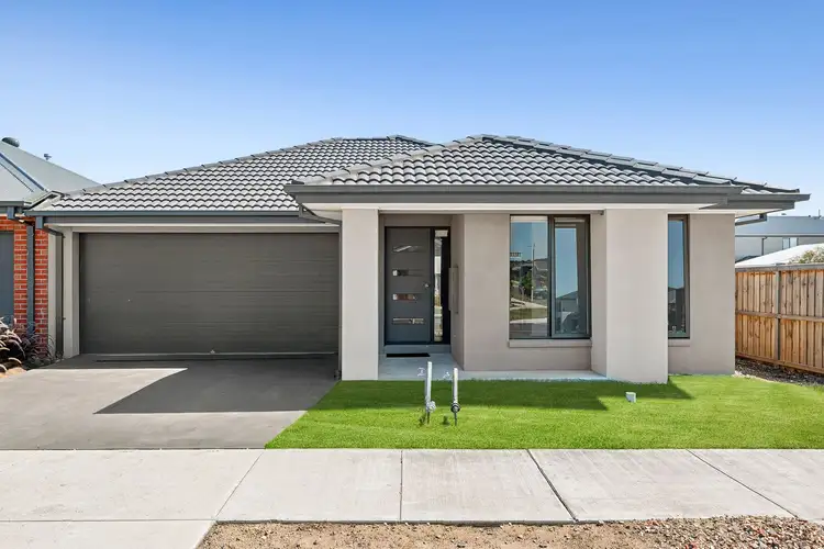 10 Freedom Drive, Mount Duneed VIC 3217