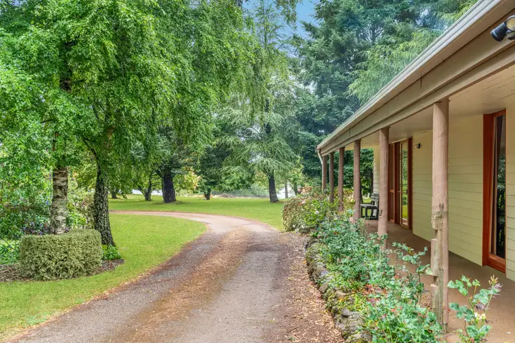 150 Bergs Lane, Trentham East VIC 3458