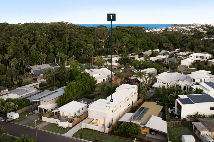 Fifth view of Homely house listing, 2/16 Yoomba Crescent, Alexandra Headland QLD 4572