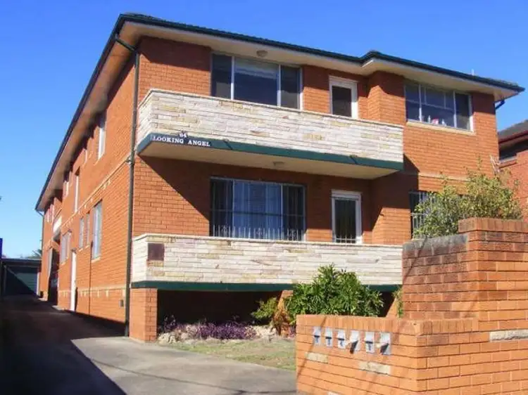 2/64 Amy Street, Campsie NSW 2194