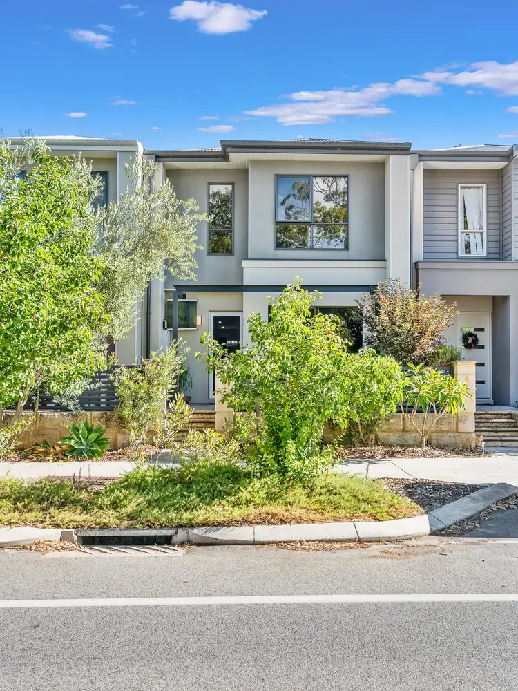 90 Strinesdale Boulevard, Aveley WA 6069