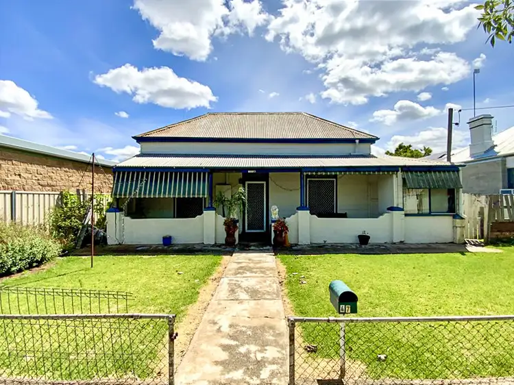 47 Johnson Street, Forbes NSW 2871