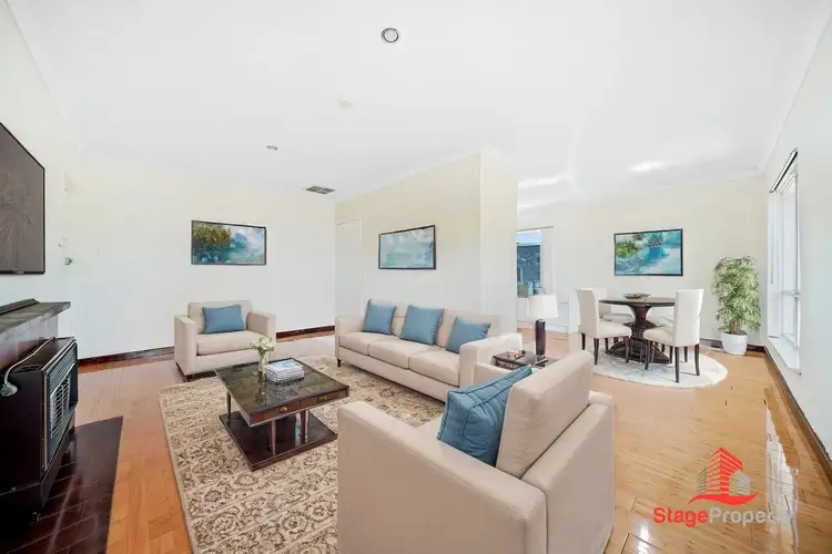 Second view of Homely house listing, 6 Natasha Way, Camillo WA 6111