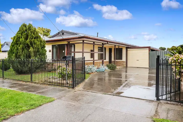 24 Swallow Street