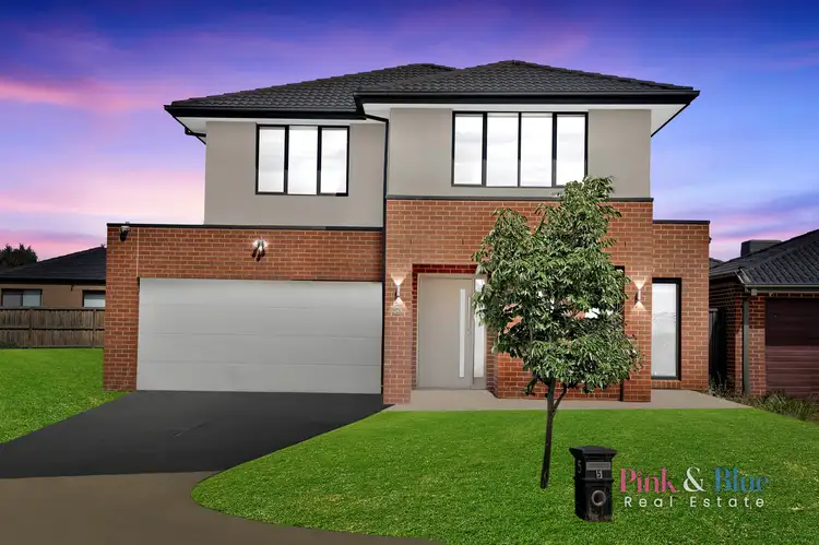 5 Laxman Close, Rockbank VIC 3335