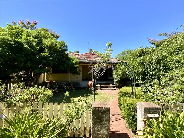 Fifth view of Homely house listing, 19 Oxford Street, Forbes NSW 2871