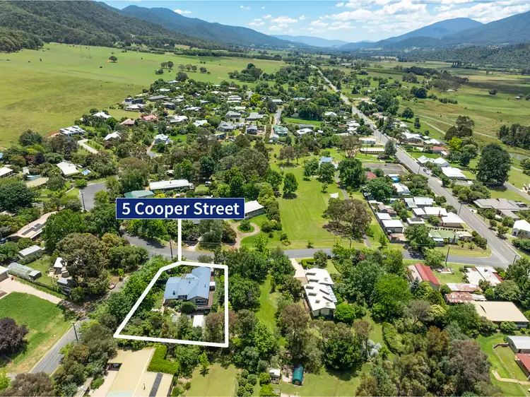 Sixth view of Homely house listing, 5 Cooper Street, Tawonga VIC 3697