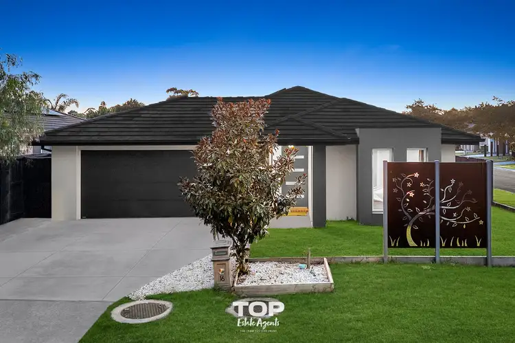 Second view of Homely house listing, 16 Algerd Way, Pakenham VIC 3810