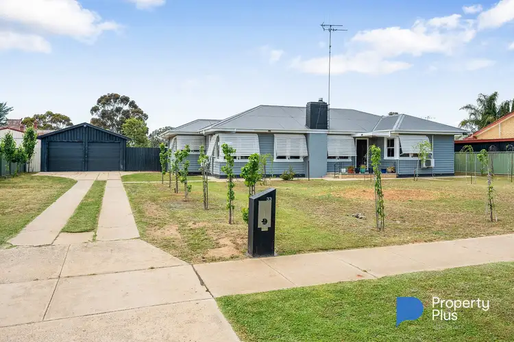 33 Northcote Street, Rochester VIC 3561