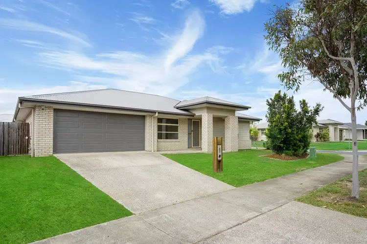 9 Pinehill Street