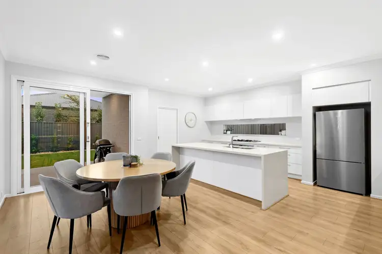 Sixth view of Homely house listing, 11 Reflections Crescent, Lara VIC 3212