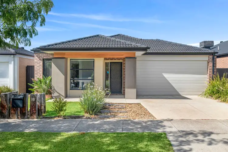 18 Concorde Street, Mount Duneed VIC 3217
