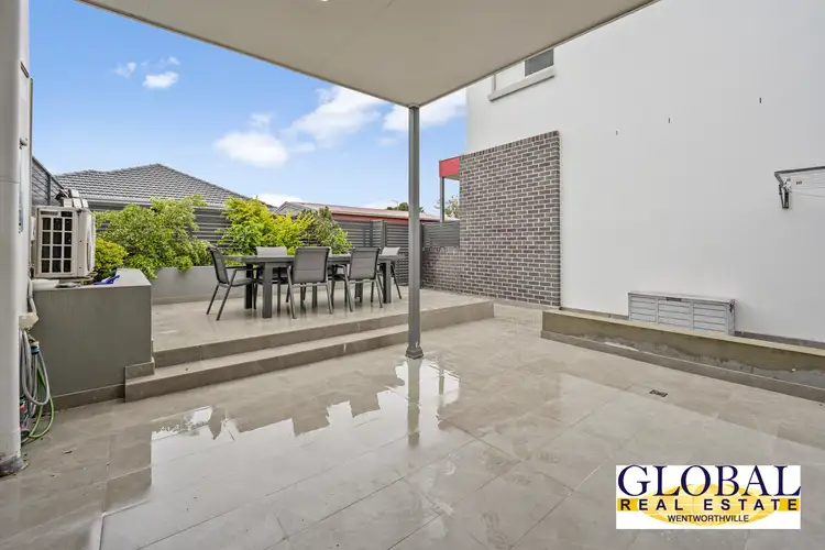 2/94 Flowerdale Rd, Liverpool NSW 2170