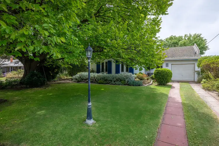 82 Victoria Street, Nhill VIC 3418