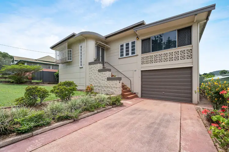 21 Robert Street, Atherton QLD 4883