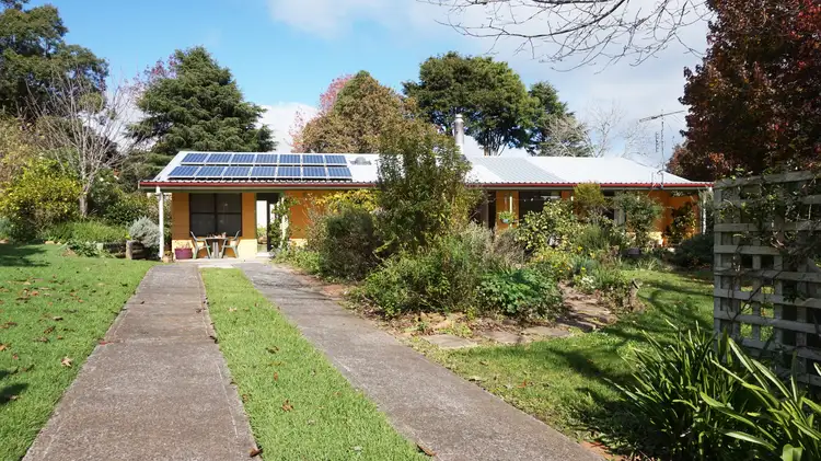 5-7 SWAN STREET, Robertson NSW 2577