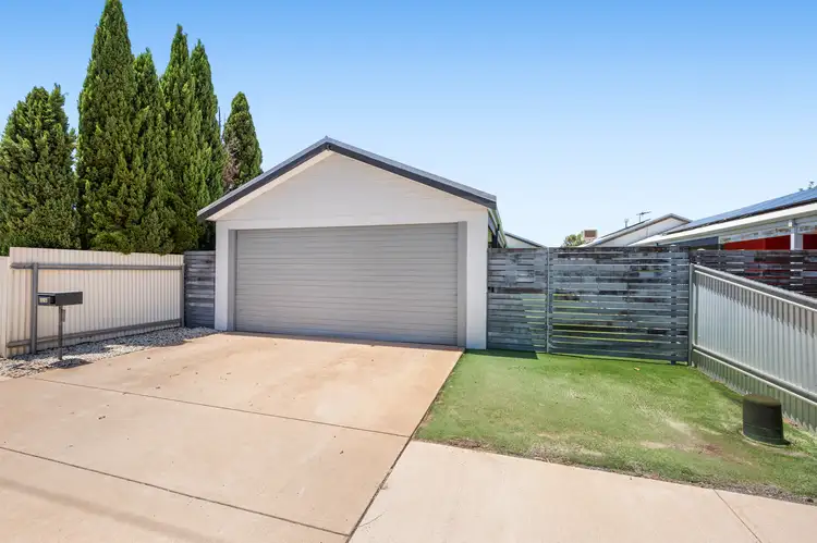 121A Campbell Street, Lamington WA 6430