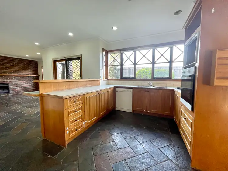Fourth view of Homely house listing, 4 Ryden Close, Greensborough VIC 3088