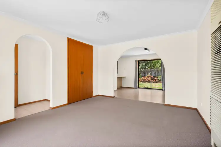 Second view of Homely house listing, 2/20 Buckingham Street, Lara VIC 3212