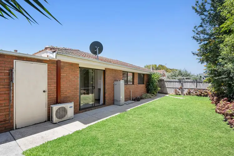 Fifth view of Homely house listing, 2/20 Buckingham Street, Lara VIC 3212