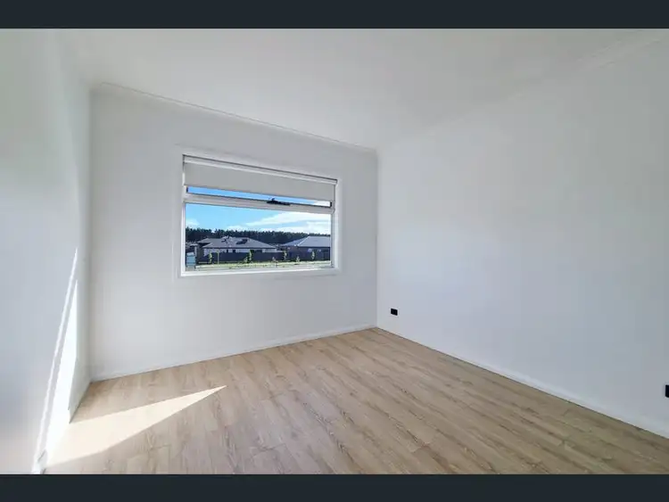Sixth view of Homely house listing, 8 Xenon Road, Kalkallo VIC 3064