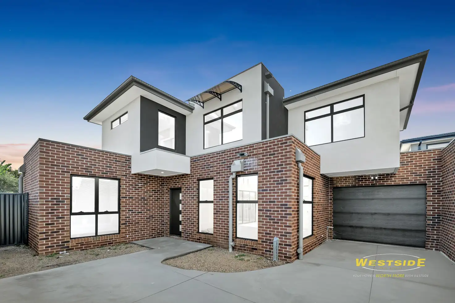 Main view of Homely townhouse listing, 2/16 Henry Street, St Albans VIC 3021