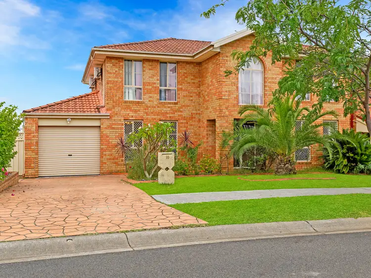 10 Mollymook Street