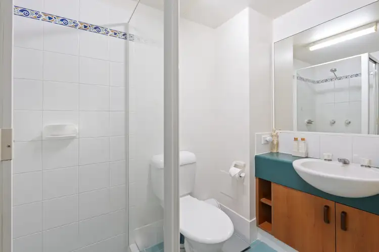 Sixth view of Homely unit listing, 6/140 Marine Parade, Southport QLD 4215