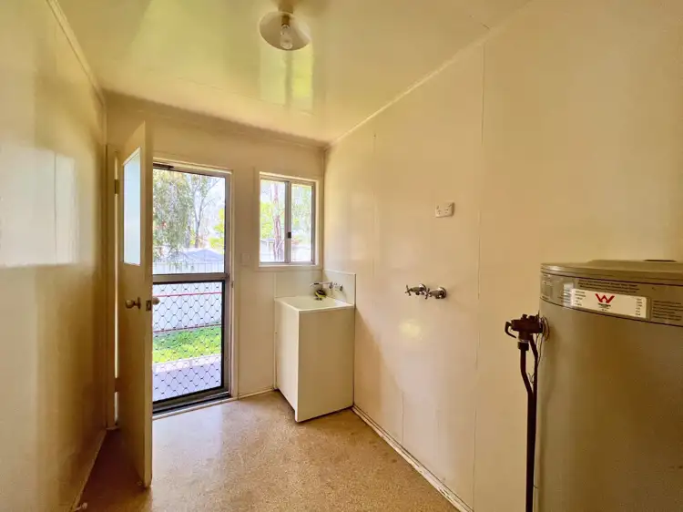 Seventh view of Homely house listing, 8 Calvert Court, Dysart QLD 4745