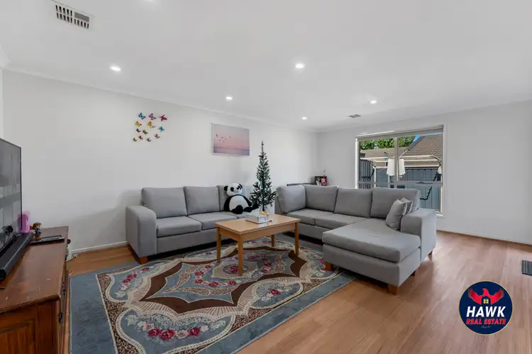 31 Jeff Snell Crescent