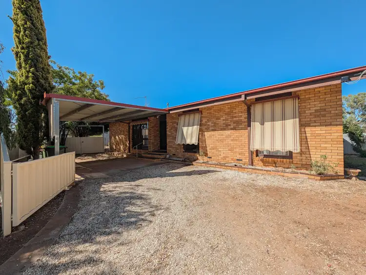 3A Pyramid Crescent, Kerang VIC 3579