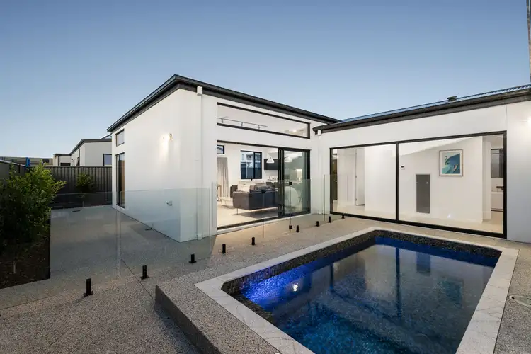 5 Bluebill Street, St Leonards VIC 3223