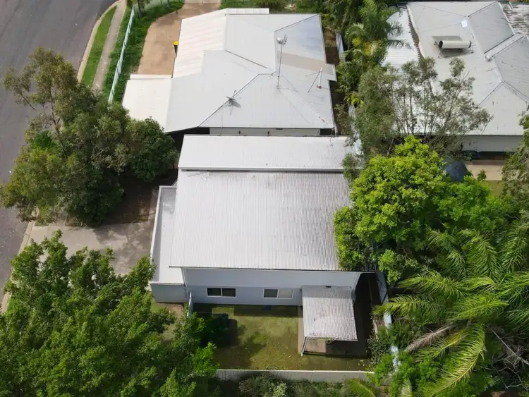2A-2B Herbert Court, Moranbah QLD 4744