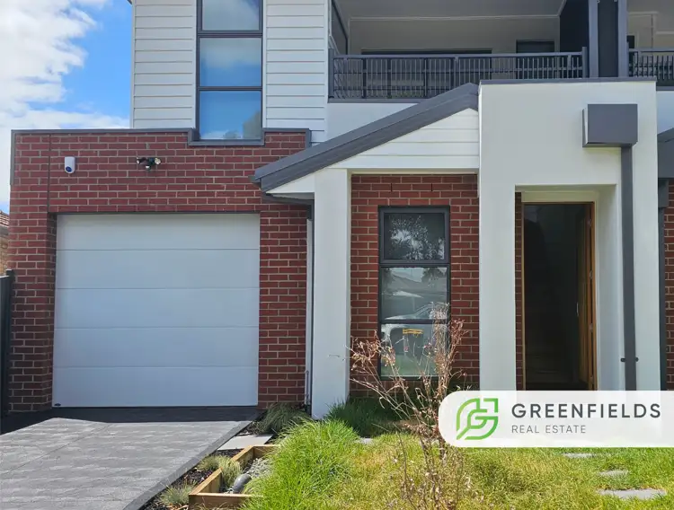 2/17 Woods Street, Laverton VIC 3028