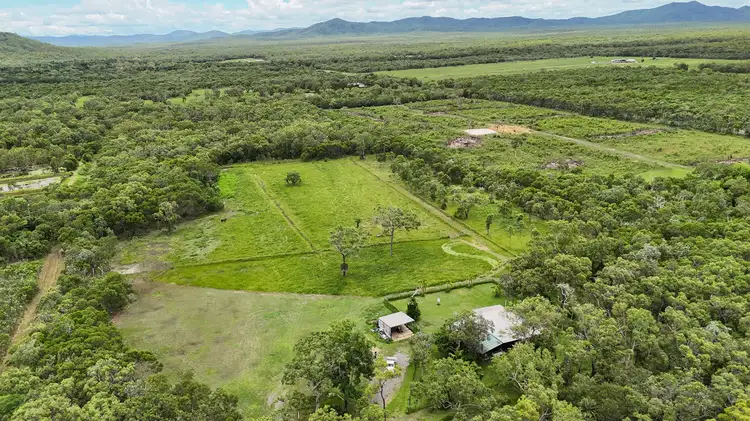 432 Railway Avenue, Cooktown QLD 4895