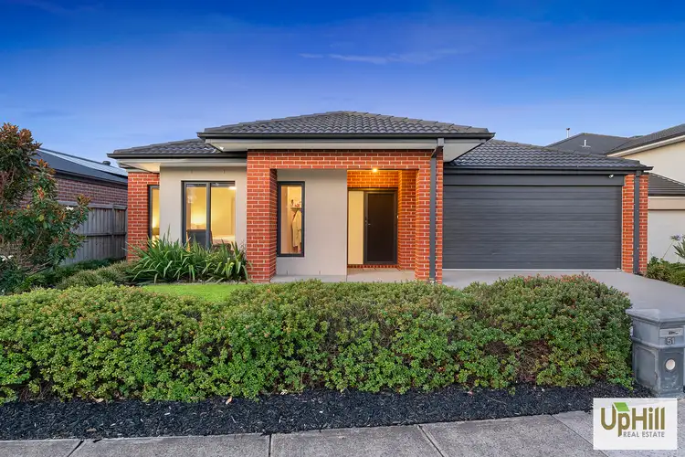 51 Deoro Parade, Clyde North VIC 3978