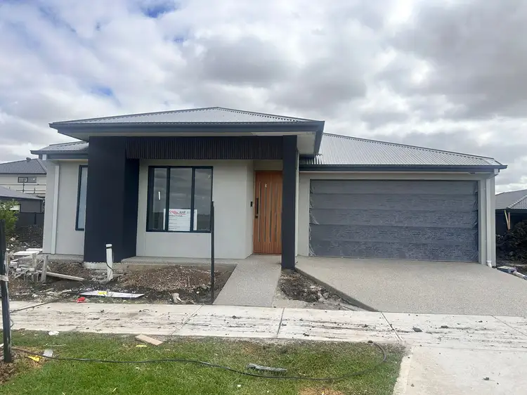 70 river redgum blvd, Donnybrook VIC 3064