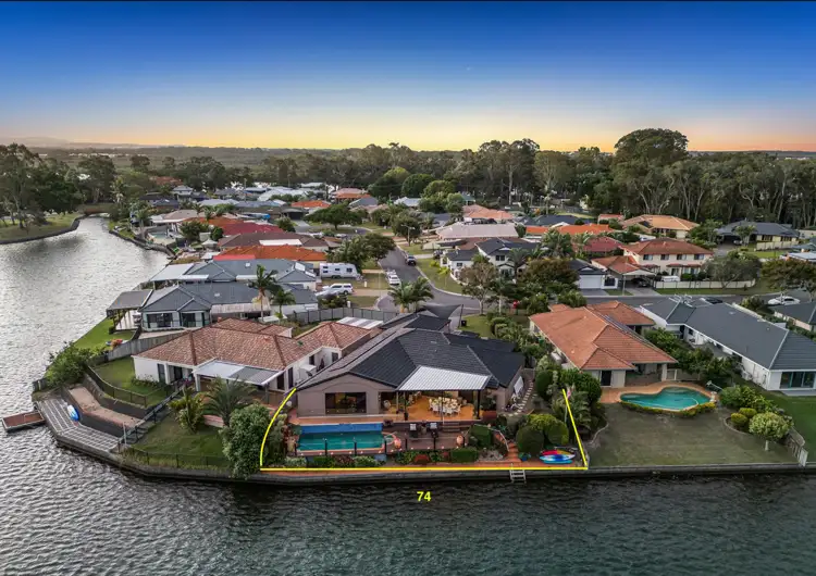 74 Burrendong Road, Coombabah QLD 4216